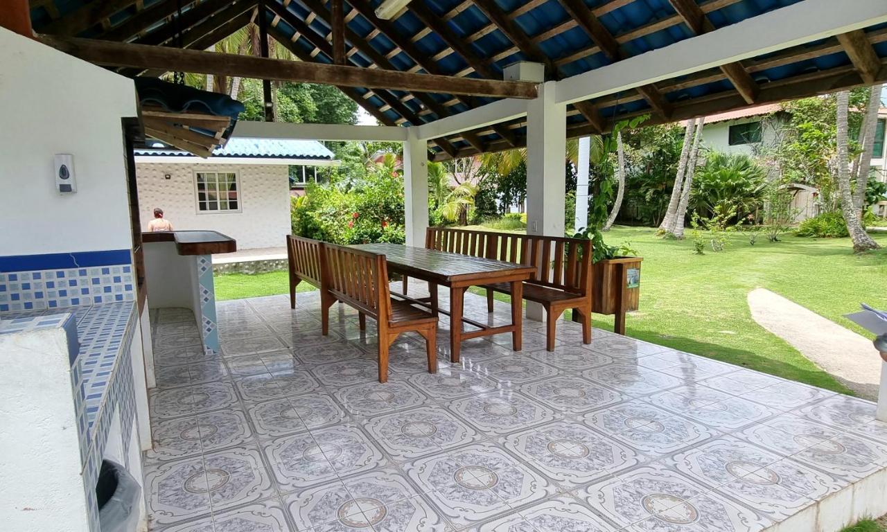 Paradise Island Beach Hotel Isla Grande Eksteriør billede